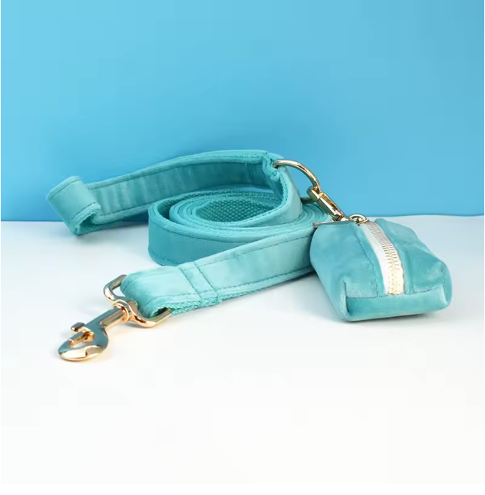 sea breeze velvet leash
