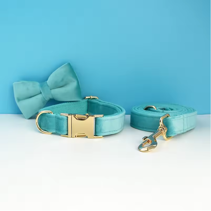 sea breeze velvet leash
